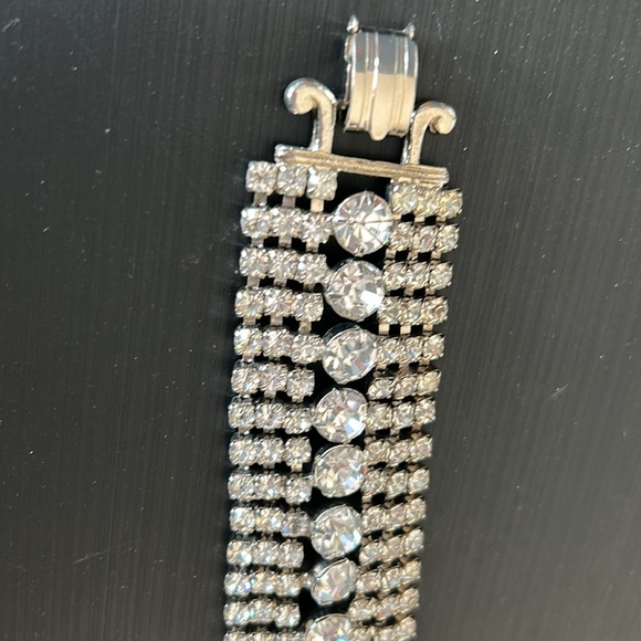 Rhinestone Bracelet - Picture 7 of 8